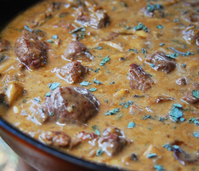 Beef in Creamy Mushroom Sauce - Envirofit